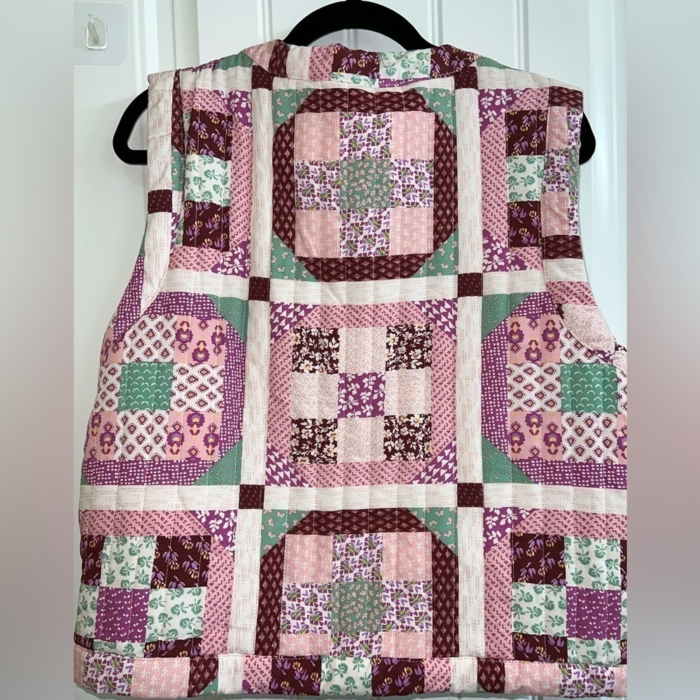 New ✨&Merci Patchwork Puff Quilted Vest - Picture 5 of 5